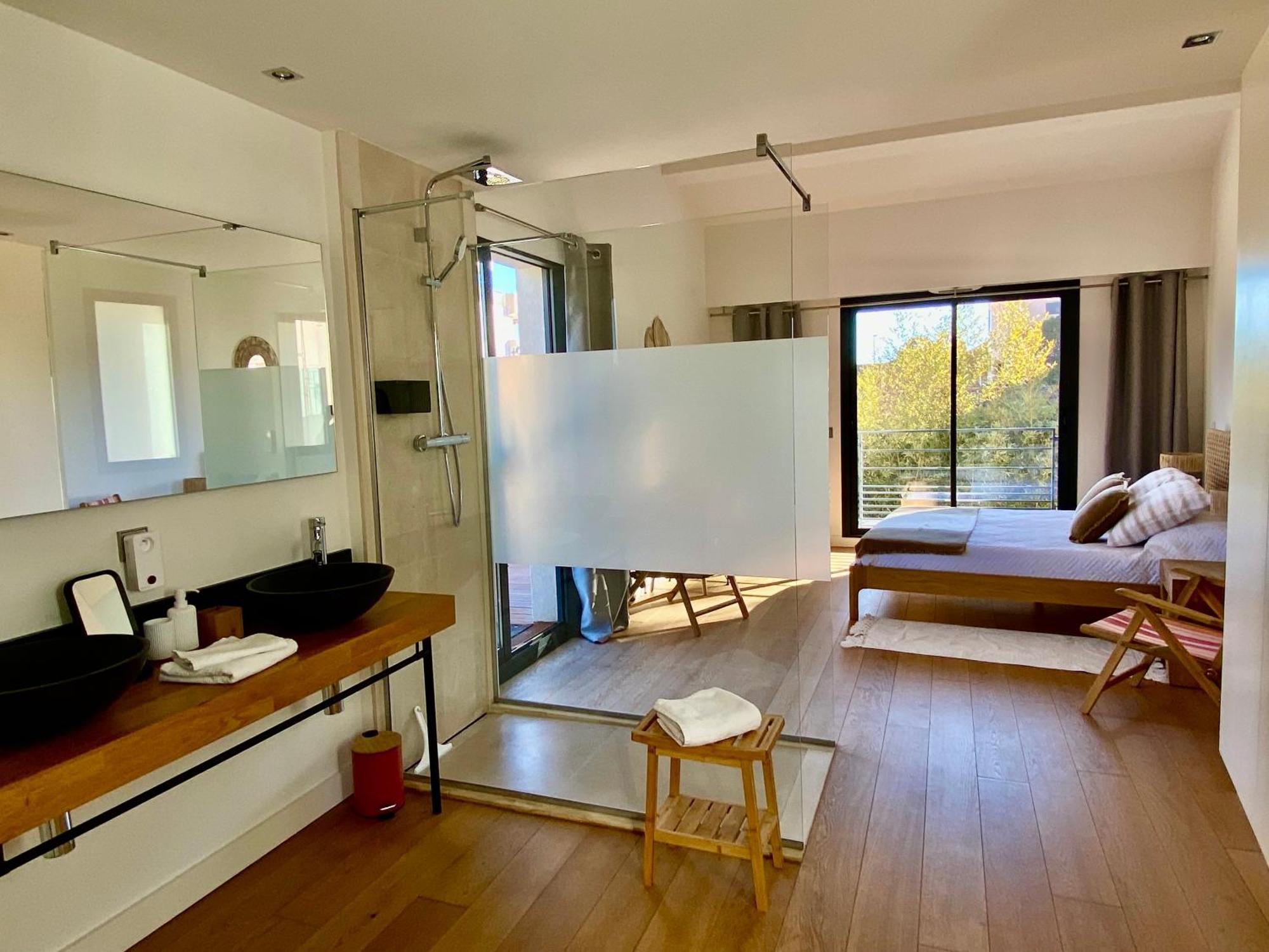Rumah Bali Cannes Eksteriør billede